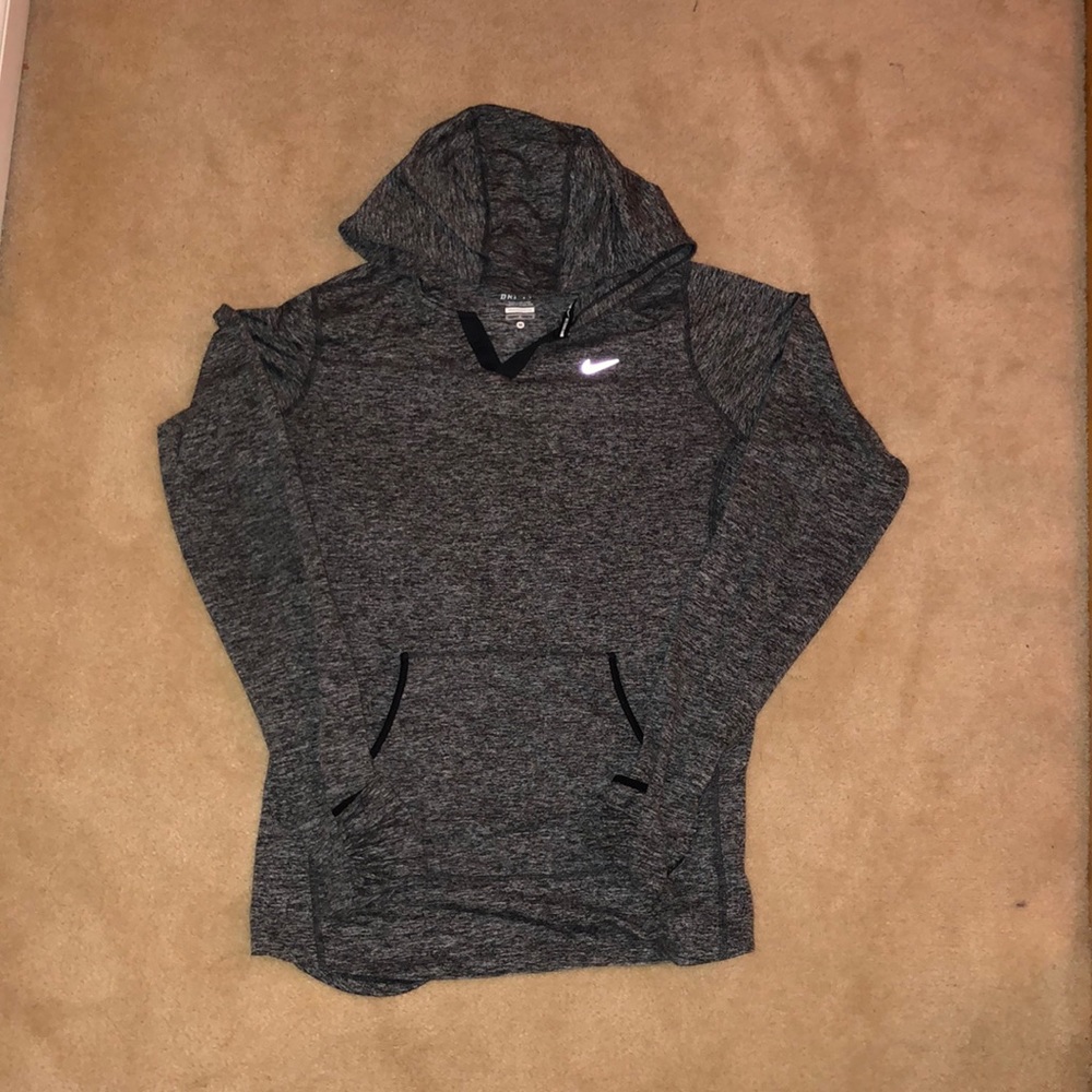 Nike running top
